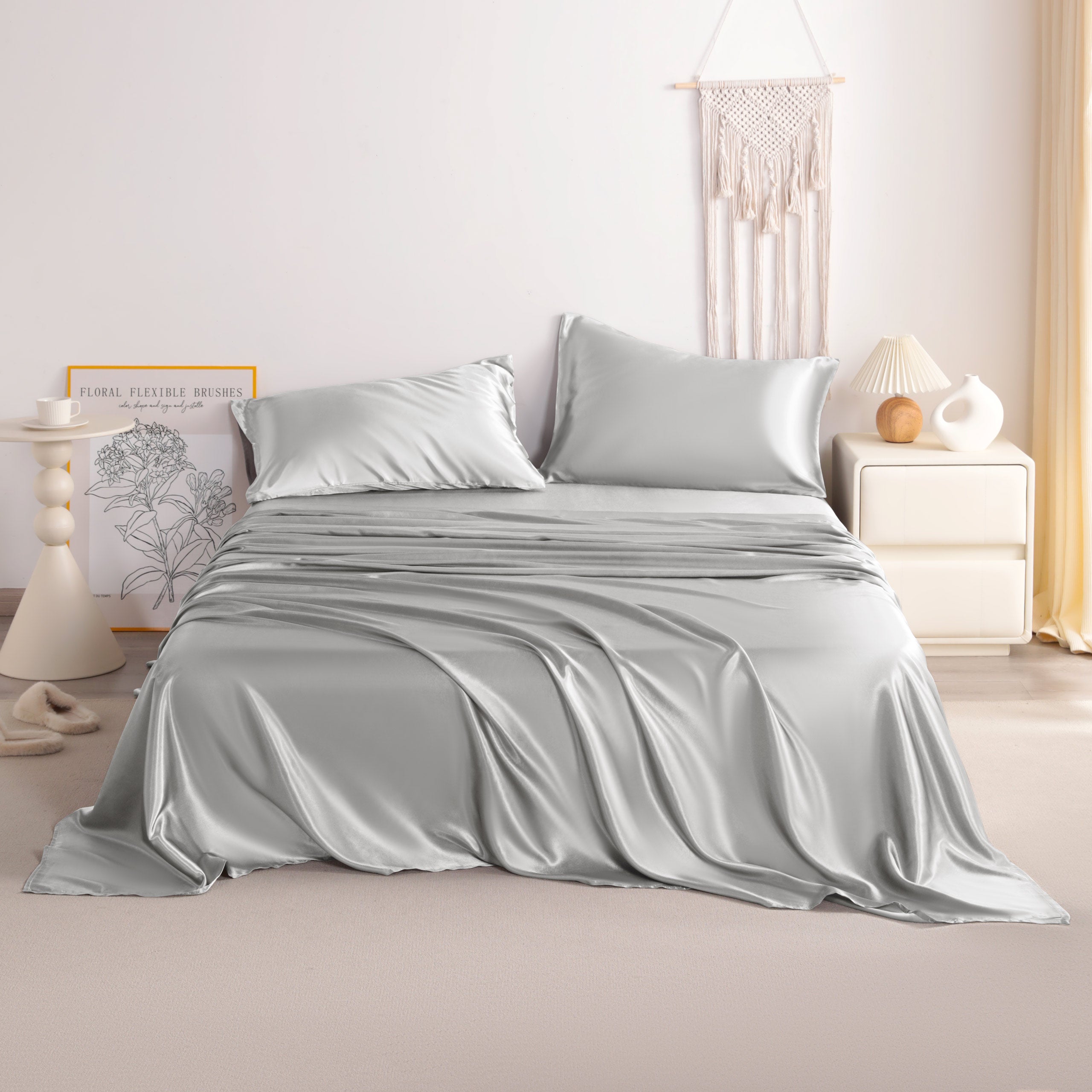 4 Pieces Luxury and Silky Smooth Satin Bed Sheet Set