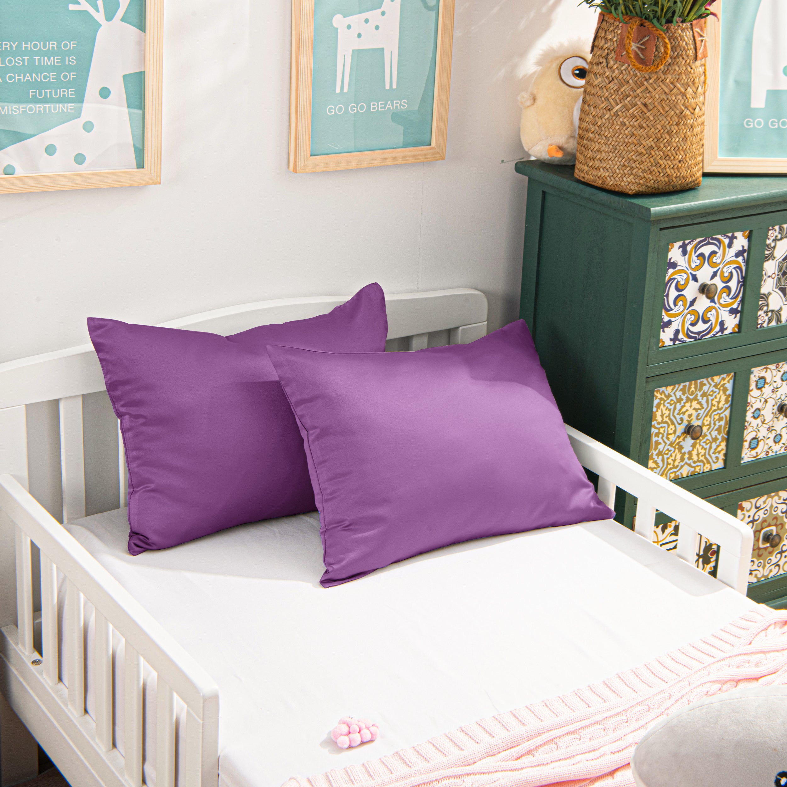 2 Pieces Super Soft Satin Toddler Pillowcases with Zipper