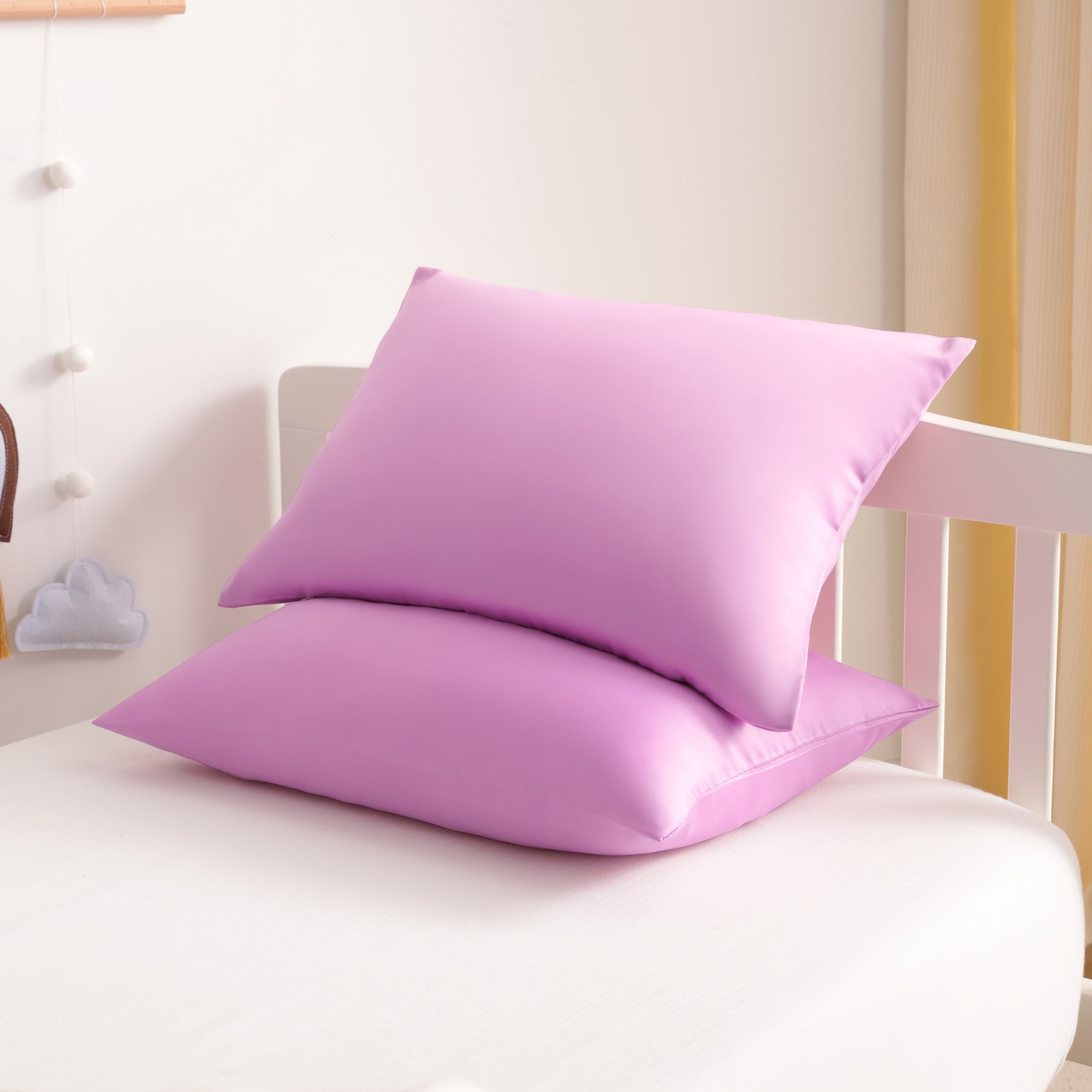 2 Pieces Super Soft Satin Toddler Pillowcases with Zipper