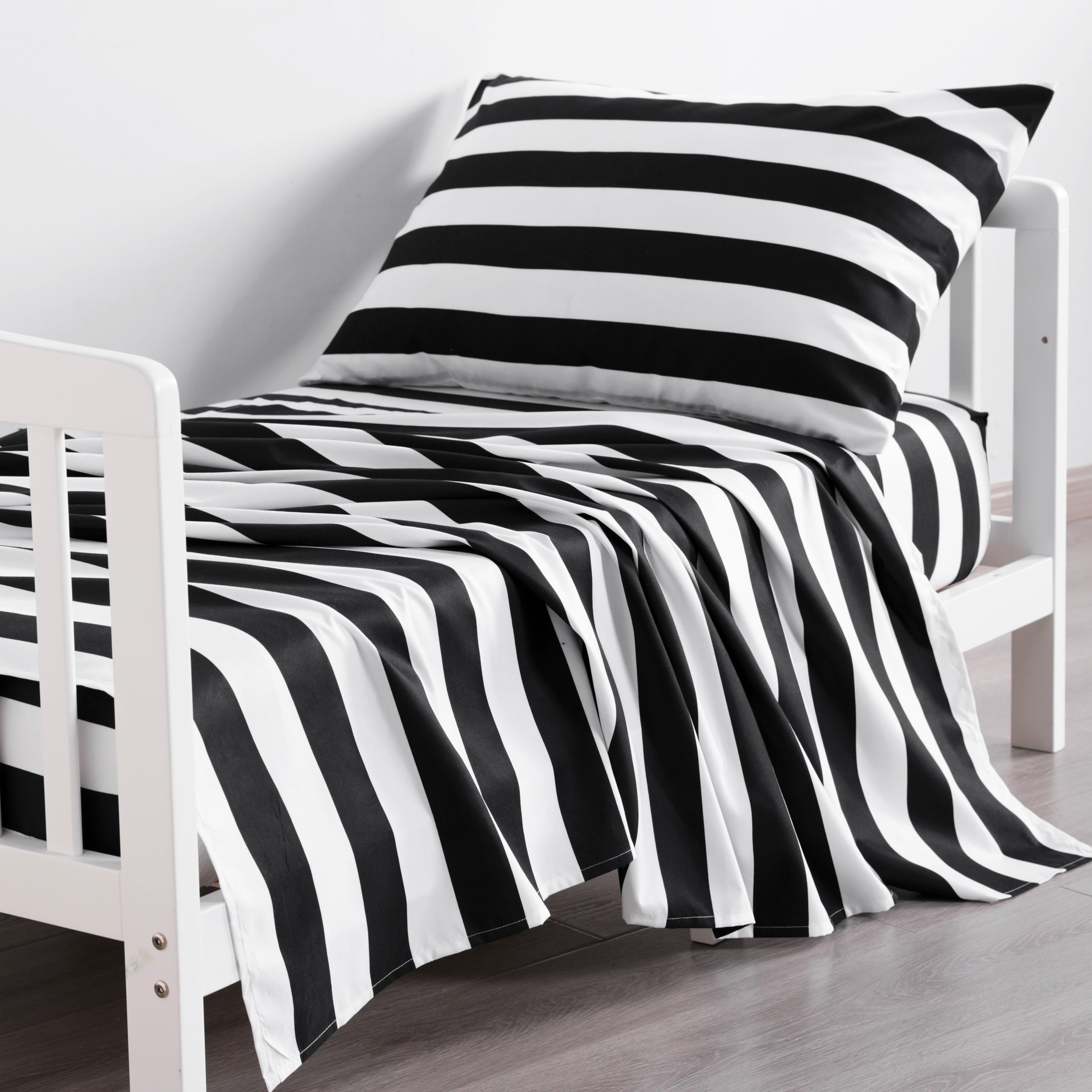 3-Piece Microfiber Crib Sheet Set