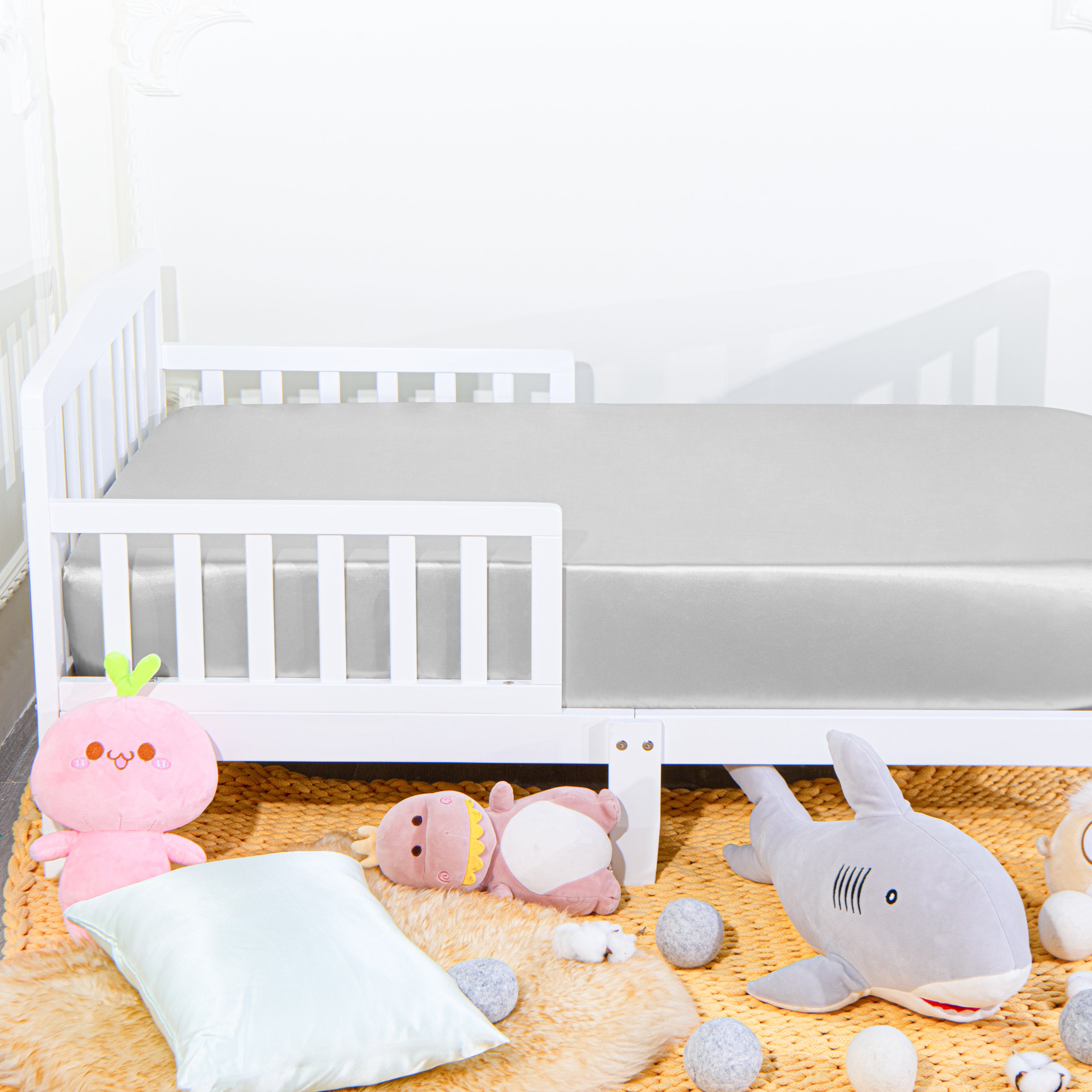 Soft and Skin-friendly Satin Fitted Crib Sheet