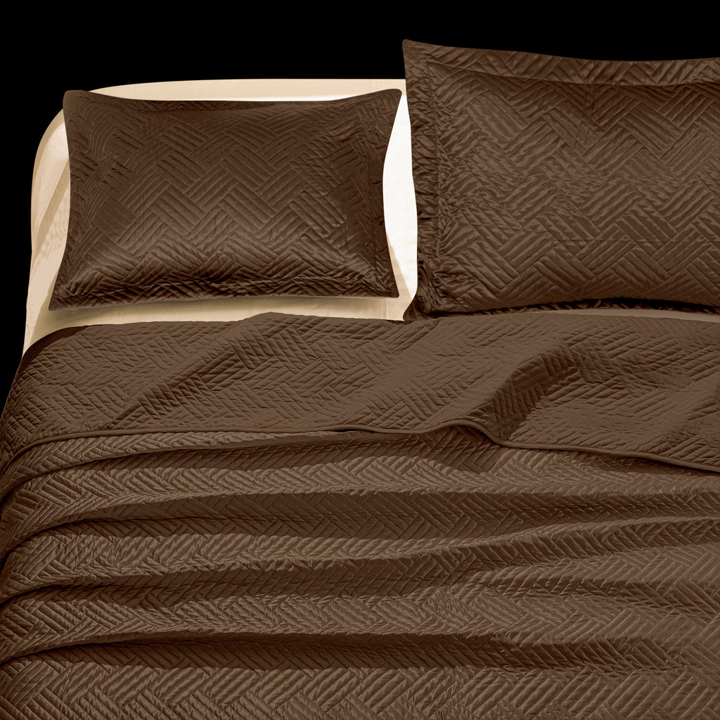 Luxurious and Soft Satin Quilt Set, Quilt + Pillow Sham